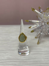 Load image into Gallery viewer, Pear Cut Jade Quartz Gold Plated Ring