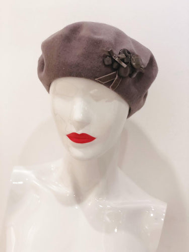 'Essence' Grey Button Beret